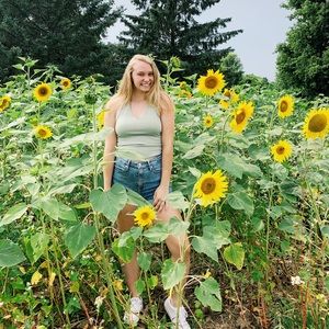 Meet your Posher, Maddy